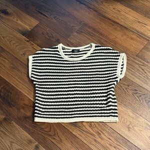 Vici Crochet Boxy Sweater  in Black and Cream Stripes Sz Small